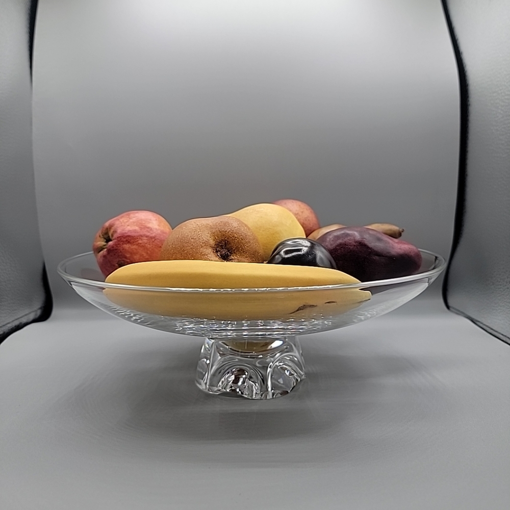 Steuben Crystal fruit bowl with Ceramic Real Fruits Like